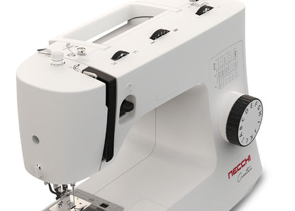 Machine à coudre Necchi Creator C35