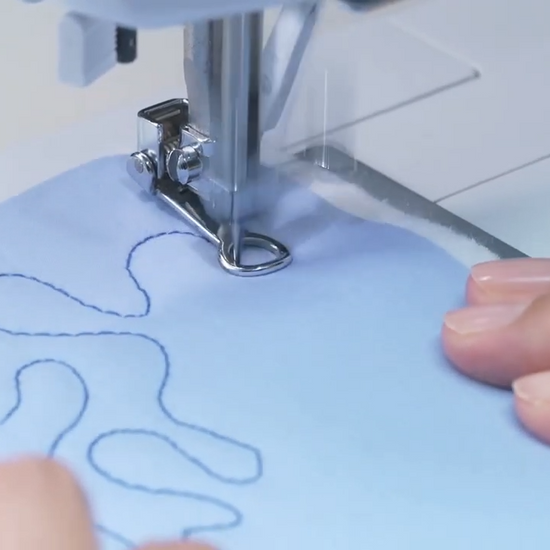 pied broderie piqué libre necchi